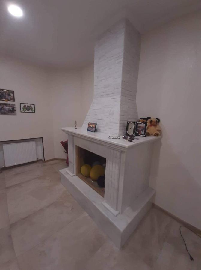 Jorji Bed & Breakfast Gori Exterior foto